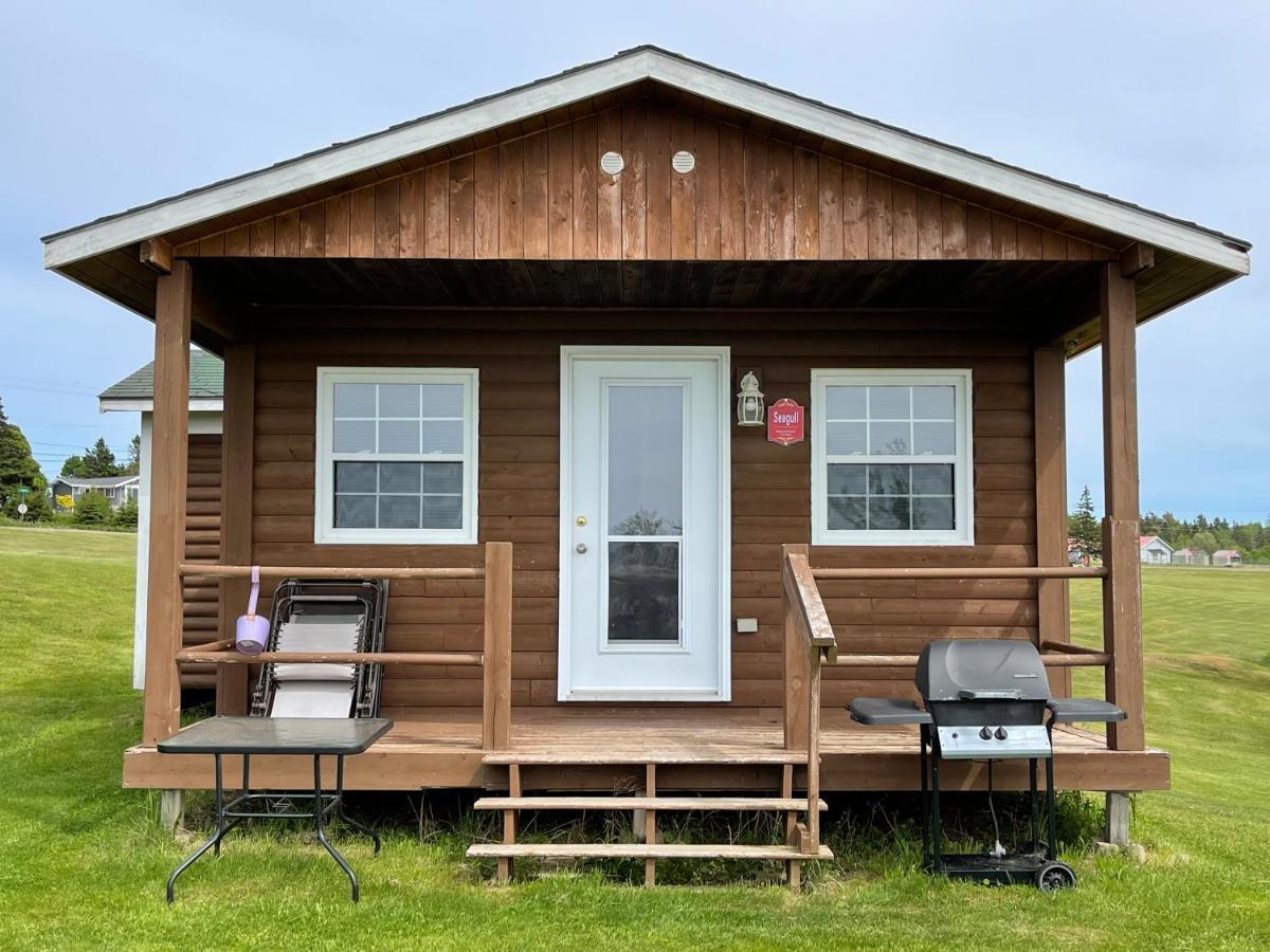 Beach & Breeze Cottages Stanley Bridge Exterior photo